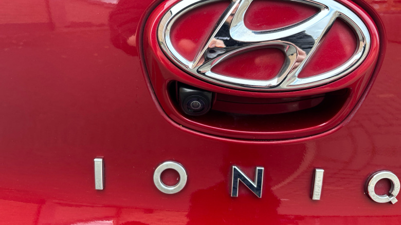 Hyundai IONIQ 1.6 GDi Hybrid 1st Edition 5dr DCT Hybrid Hatchback